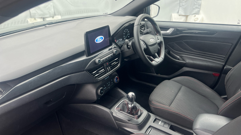 Ford Focus 1.0 EcoBoost 125 ST-Line 5dr Petrol Hatchback